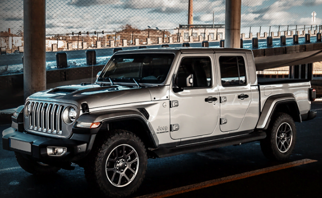 Jaunais Jeep Gladiator pikaps
