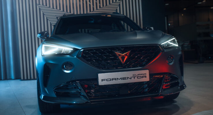 Rīgā ierodas pirmie ekskluzīvie CUPRA Formentor VZ5 modeļi